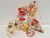 8 Valentine Themed Annalee Dolls