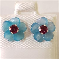 $160 10K  Garnet(0.46ct) Chalcedony Flower Earring