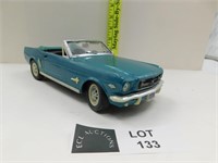 DIECAST MIRA 1964 1/2 MUSTANG  1:18 SCALE