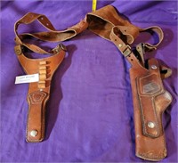 VTG LEATHER HOLSTER W/ SMALL BANDOLIER