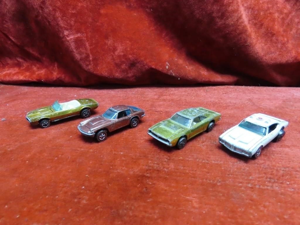 (4)1960's Red line Hot wheels diecast cars.