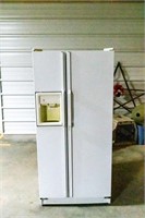 GE "J" Series Side-By-Side Refrigerator