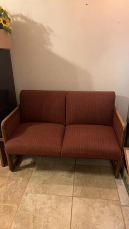 Couch 45.5 inches wide perfect for small area