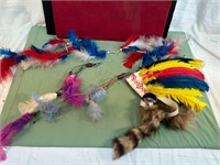 KIDS INDIAN HEAD DRESS & MISC. FEATHERS
