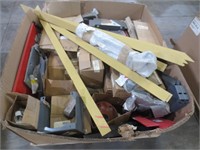 Pallet AGCO parts, 446 pounds