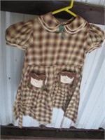 Little Girl's handstitched dress w/button uop back