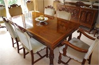 Australian extension dining table