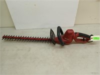 Craftsman 22-in electric hedge trimmers work