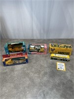 Die Cast Scale model Packers bus with COA #2654,