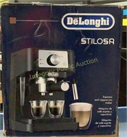 DeLonghi Stilosa Espresso/Cappuccino Maker $120 R