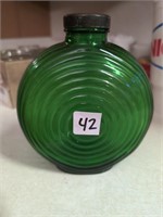 Vintage green round jar w lid