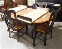 Lot # 4015 - Canadian made Contemporary dining