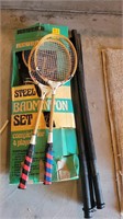 Badminton