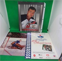 Hockey Lot Johnny Bower 8x10" + 1990 Gretzky Mag