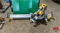 DeWalt Sliding Compound DWS 780 Mitre Saw w/ Stand