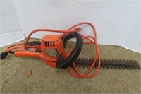 B&D Hedge Trimmers