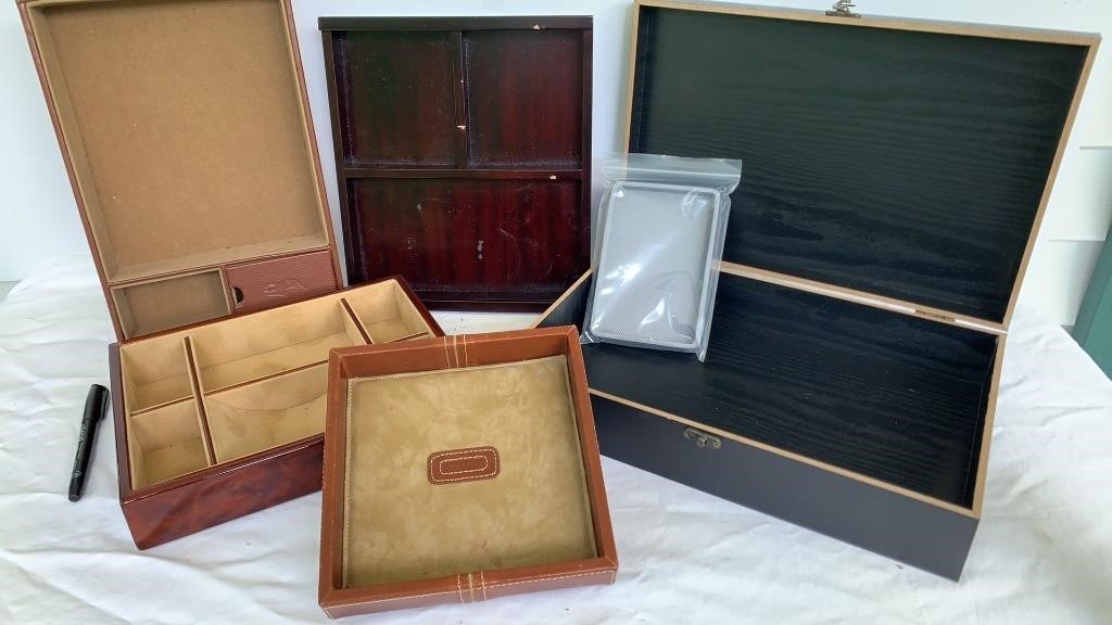 Men’s jewelry trays and trinket boxes