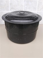 F1) Vintage Water Bath Canner