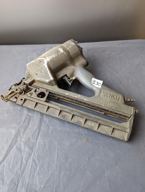 SENCO Brad Nailer- WORKS