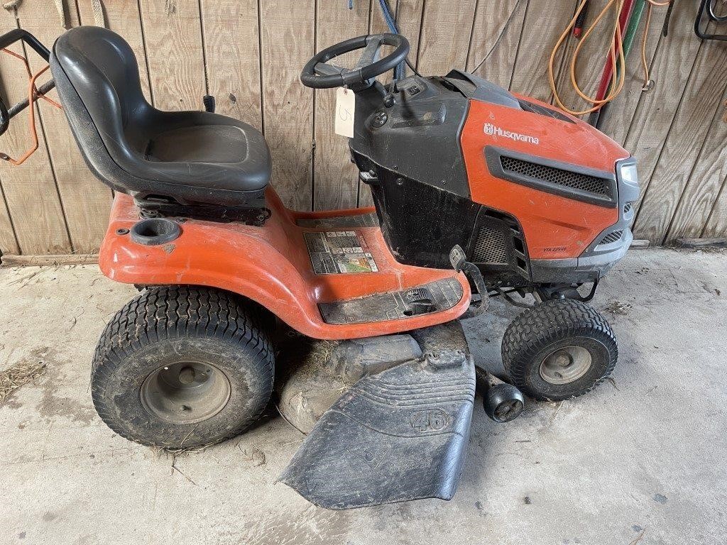 Husqvarna Riding Lawnmower YTA22V46 22hp