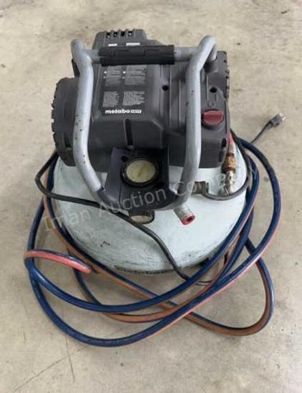 Working Metabo Pancake Air Compressor w/ Hose