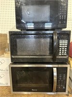 Lot of 3 used Microwaves.. need cleaned