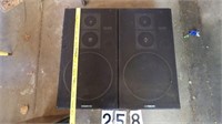 2 Sanyo Speakers SS685