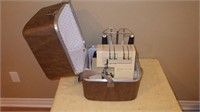 Hobby Lock Sewing Machine Model 784