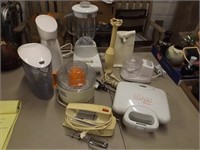 Small Kitchen Appliance Lot