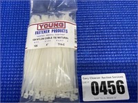 100 18# Nylon Cable Tie Natural 4"