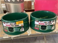 2ct.Farm Innovators heated pet bowls (cracked)