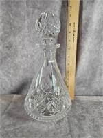 WATERFORD CRYSTAL DECANTER 10" WITH LID
