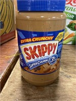 Skippy super chunk peanut butter