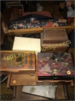 LOT OF JEWELRY BOXES