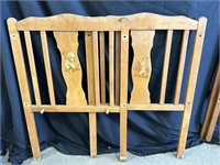 Wooden infant headboard and footboard