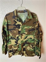 Military Jacket Woodland Camo Size Medium