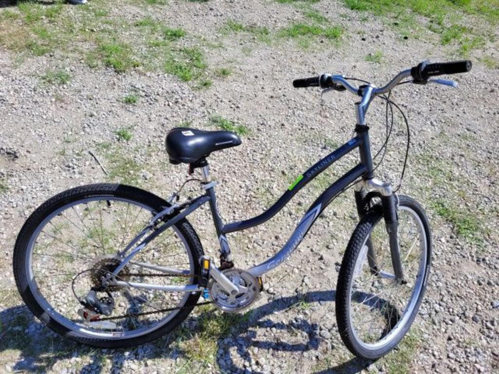 SCHWINN SKYLINER 21 SPEED BIKE