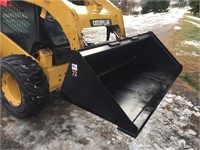 TOMAHAWK SKID STEER Q/A 72" BUCKET-NEW