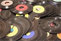 Table Full of Old 45's (Albums/Vinyl)