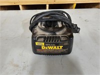 DeWalt DW9116 charger