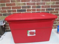 Sterlite Red Tote with Lid 30 Gallon