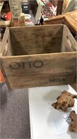 Otto dairy wood box