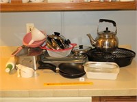 Group of Cookware, Kitchen Tools including (2)