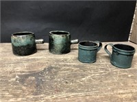 2 metal & 2 pottry cups