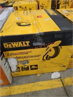 DeWalt 12 " Single Bevel Compound Miter Saw