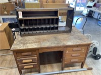 Wooden Desk w/Organizer 60"L x 34"W x 31"H