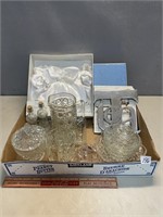 NICE LOT OF GLASS ACCENTS & MORE