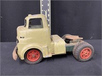 Vintage WyandotteTruck Cab Toy