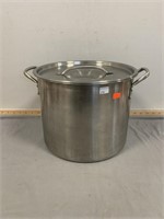 11" Stainless Steel Stock Pot w/Strainer