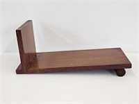 WOOD BOOK STAND - 7.5" TALL X 18.75" LONG X 8"